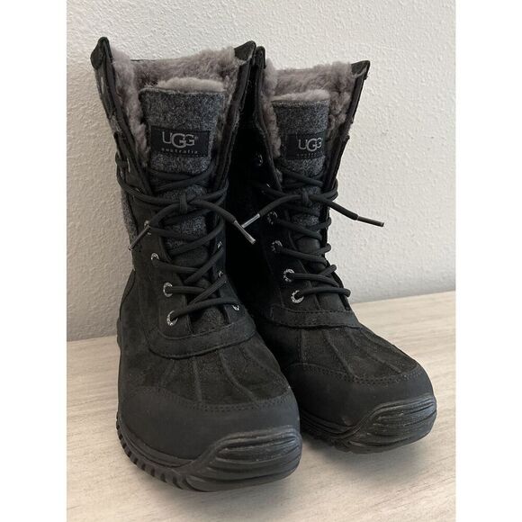UGG Australia Womens Sz 9 ADIRONDACK II Waterproof Sheepskin Leather Boots Black - Picture 1 of 14
